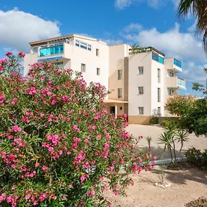  Aparthotel Catalina